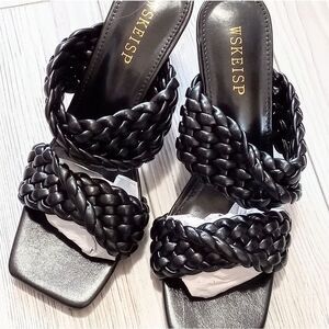 (84-4462) WSKEISP Women's Sandals Sz 39 (8.5)